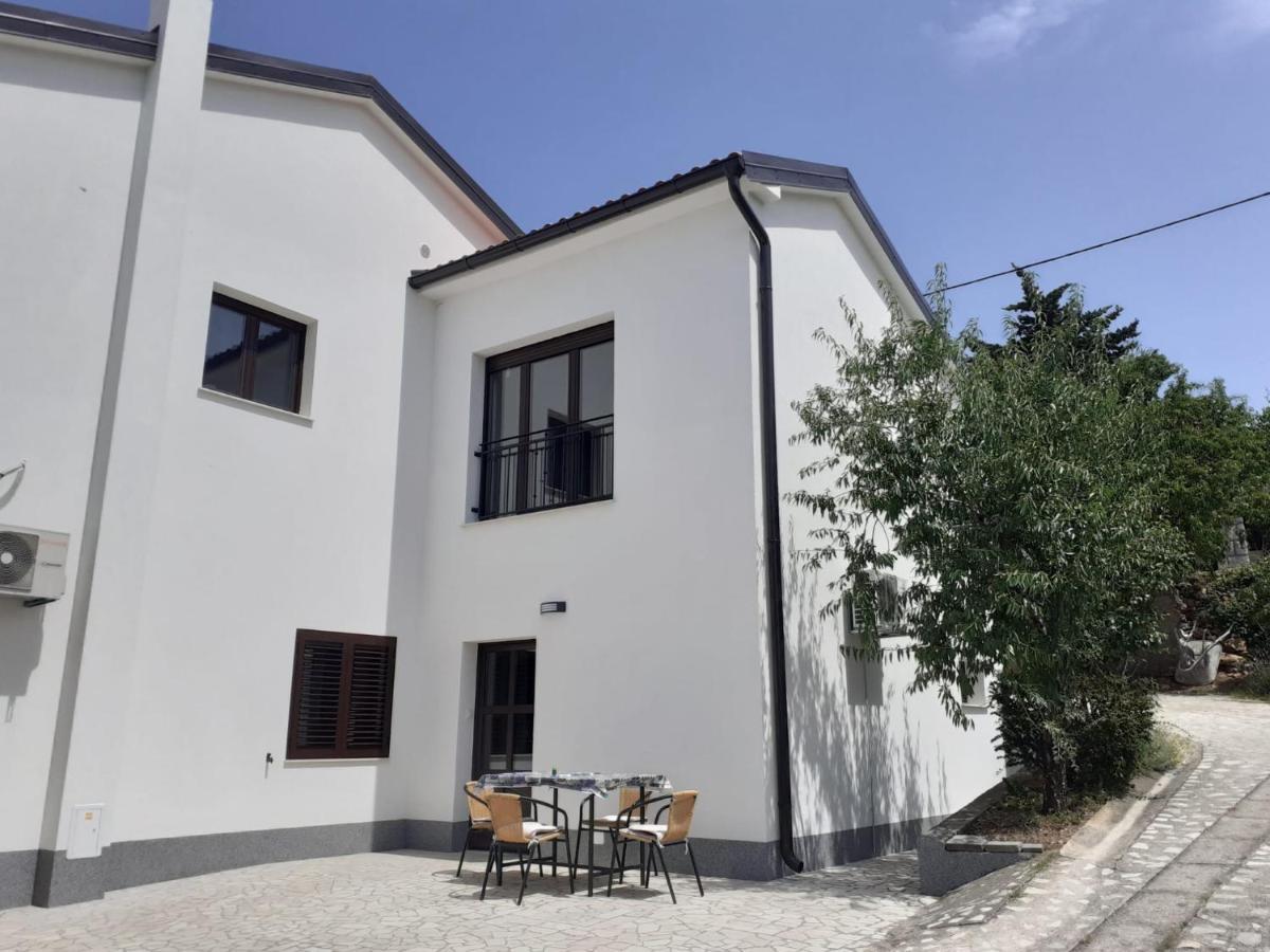 Apartman Martin Senj  Exteriör bild